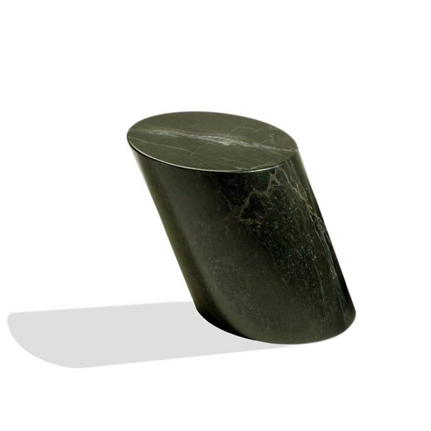 Stolik Stump Table od Knoll w czarnym marmurze