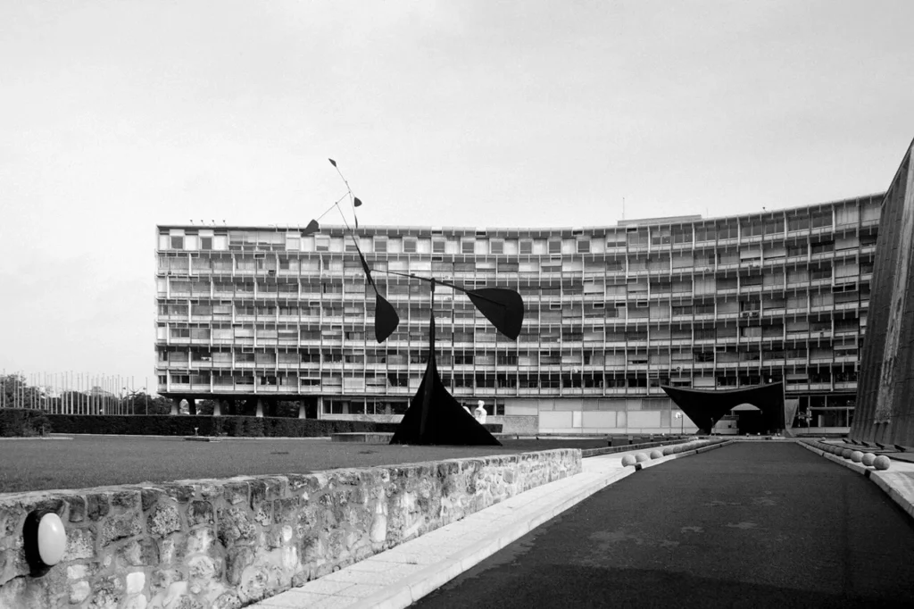 Centrala UNESCO w Paryżu, projekt Marcel Breuer.